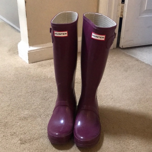 Hunter Purple Tall Rain Boots - Picture 2 of 16
